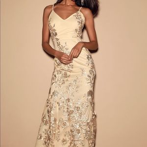 Embroidered Sleeveless Maxi Dress